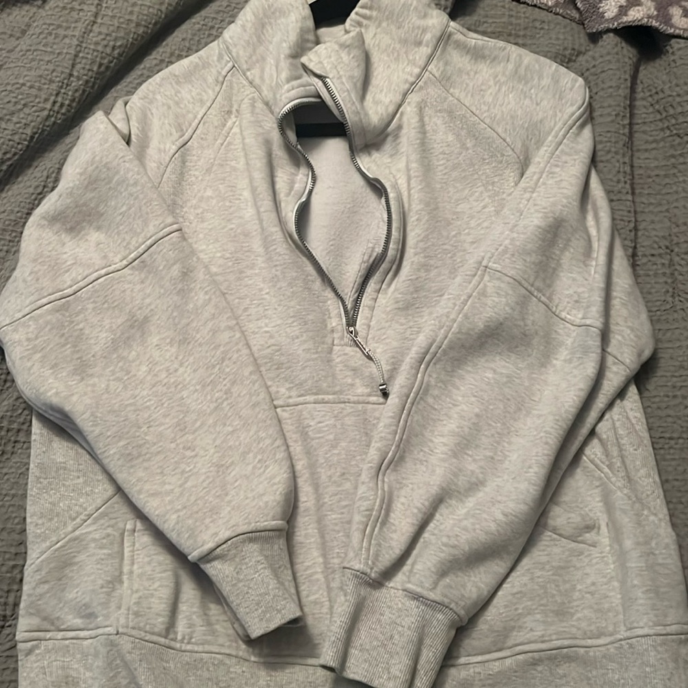 Lululemon oversized scuba